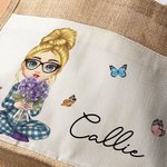 Sac en Jute Personnalisé avec Nom et Personnage de Femme Fourre-tout à Pochette en Toile Motif Papillon Cadeau d'Anniversaire pour les Femmes