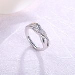 Anello Personalizzato in Argento Sterling Ritorto con Doppio Nome e Testo Inciso Regalo di San Valentino per Anniversario di Coppia