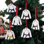 Spersonalizowana akrylowa ozdoba BJJ w kształcie brazylijskiego jiu jitsu z tekstem na choince - prezent urodzinowy dla mistrzów sztuk walki