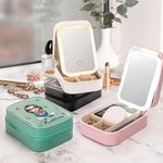 Personalizzato personaggio dei cartoni animati Bouquet di fiori di nascita Scatola di gioielli da viaggio in pelle con nome che cambia colore LED Spec