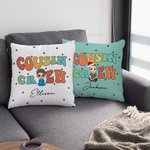 Spersonalizowana poszewka na poduszkę z imieniem i nazwiskiem Cousin Crew Cartoon Character Miękka poszewka na poduszkę z imieniem i nazwiskiem Dekoracja domu Prezent świąteczny dla rodziny