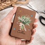Personalized Family Birth Flower Bouquet Wooden Magnetic Needle Box with Name Birthday Mother's Day Gift for Mom Grandma Sewing Lover