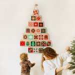 Gepersonaliseerde Uittrekbare Adventskalender in Kerstboomvorm met 24 Foto’s en LED-licht Woondecoratie Kerstalbum en Verjaardagscadeau voor Familie