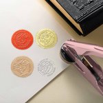 Animale personalizzato Aquila Tigre Libro Embosser Hand Held Embosser Embossing Stamp con nome Regalo di compleanno per gli amanti dei libri Bookworms