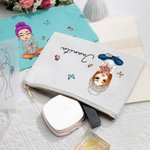 Personalizzato Multicolore Cartoon Character Birth Flower Bouquet Canvas Makeup Bag con nome Accessori da viaggio Regalo di compleanno per donne ragaz