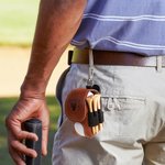 Personalisierter PU-Leder Golfball- und Tee-Beutel mit Golfschläger-Muster Namen Tragbares Sportzubehör mit Gürtelclip Geburtstag Geschenk für Golfer