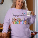 Personalised Grandma's Garden Butterfly Crewneck Sweatshirt with 1-10 Birth Flowers and Names Birthday Mother's Day Gift for Mom Grandma
