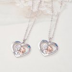 Gepersonaliseerde hartvorm two tone oma kleindochter ketting met gegraveerde naam sierlijke sieraden verjaardag verjaardagscadeau voor vrouwen