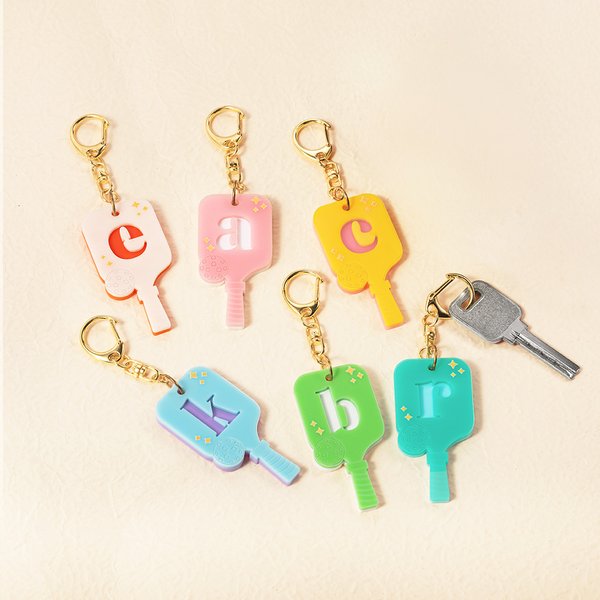 Gepersonaliseerde Leuke Pickleball Peddel Acryl Keychain met initiaal verjaardag jubileum cadeau voor Pickleball liefhebber