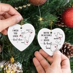 Personalizado Mapa Silueta Conectado Corazón en forma de cerámica adorno del árbol de Navidad con el nombre de Navidad de larga distancia de regalo pa