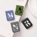 Henkilökohtainen Floral Initial Name Magneettinen nahkainen kirjanmerkki Clip nimellä Reading Stationery tarvikkeet Syntymäpäivälahja Bookworms Kirjan ystäville Book Lovers