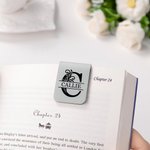 Segnalibro magnetico personalizzato con iniziale floreale e monogramma, con nome e cognome, regalo di compleanno per topi di biblioteca.