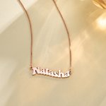 Personligt minimalistiskt trendigt vågigt namnhalsband Födelsedags- och jubileumsgåva för kvinnor