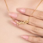 Personligt minimalistiskt trendigt vågigt namnhalsband Födelsedags- och jubileumsgåva för kvinnor