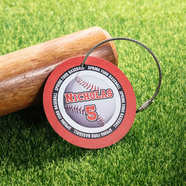 Spersonalizowana aluminiowa przywieszka do torby z piłką baseballową z monogramem imienia i numeru Prezent urodzinowy dla miłośników sportu