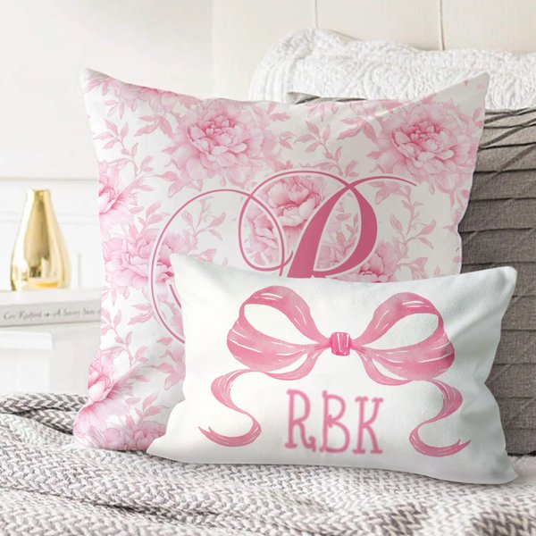 Taie d'oreiller personnalisée Rose Coquette Bow Monogrammed Initial Home Decor Housewarming Gift for Women Girls