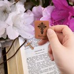 Gepersonaliseerde Bijbel Boek Bloem Kruis Magnetische Lederen Bladwijzer Clip met Naam Verjaardag Kerstcadeau voor Bibliothecaris Christian Book Lover