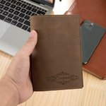 Gepersonaliseerde draagbare lederen snoer organisator met gegraveerde monogram Tech accessoire Vaderdag Verjaardagscadeau voor reizen liefhebber Busin