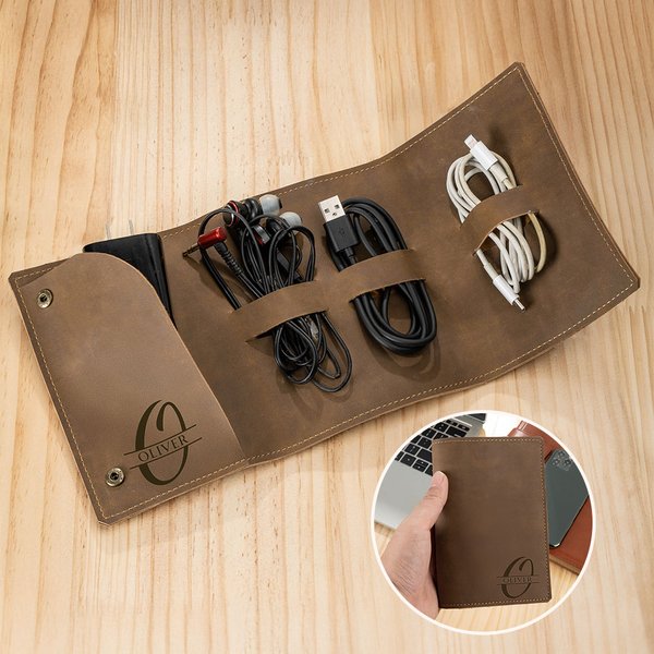 Organisateur de cordon d'alimentation portable en cuir avec monogramme gravé Accessoire technique Cadeau d'anniversaire de la fête des pères pour l'ho