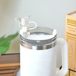 Personalisierte bunte Schmetterling Stroh Abdeckung Topper mit Initial Charme Zubehör für Stanley Geburtstag Geschenk für Frauen Mädchen