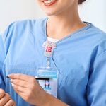 Enrouleur de badge rétractable personnalisé en acrylique avec nom, numéro, infirmière et médecin Cadeau pour professionnel de la santé