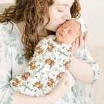 Personalised Cute Highland Cow Green Leaves Baby Receiving Blanket Swaddle with Name Birthday Baby Shower Gift for Newborns