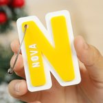 Nome iniziale acrilico personalizzato multicolore a doppio strato 3D Etichetta per bottiglia d'acqua del sacchetto del pranzo dell'asilo nido con pass