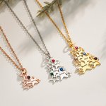 Collier d'arbre de Noël personnalisé avec 1-5 pierres de naissance et noms gravés Bijoux de famille Cadeau d'anniversaire de Noël pour les femmes