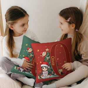 Personalizzato Cartoon Character Christmas Tree Initial Throw Pillow Cover con nome Home Decor Compleanno regalo di Natale per i bambini della famigli