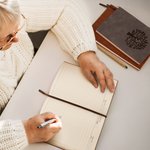 Cahier de notes en cuir avec 100 pages lignées pour l'école, le travail, le voyage, l'écriture, l'anniversaire, la famille...