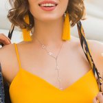 Spersonalizowany naszyjnik Dainty Lariat Y Letter Drop z imieniem Minimalistyczna biżuteria Urodzinowy prezent rocznicowy dla kobiet