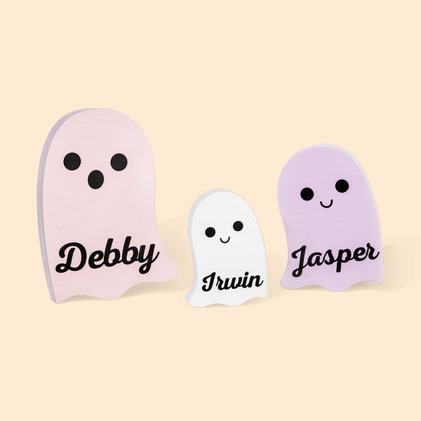 Spersonalizowana wielokolorowa ozdoba na biurko Cute Ghost z imieniem Halloween Home Decor Prezent dla rodziny