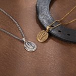 Personligt Vintage Hästsko Sadelhänge Halsband med graverat namn Country Smycken Födelsedag Ridsport Present till hästälskare Kvinnor