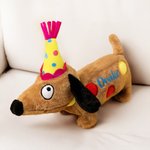 Personalizzato carino cappello di compleanno a pois bassotto giocattolo bambola cane con nome Home Decor giorno di adozione regalo di festa per l'amante del cane proprietario