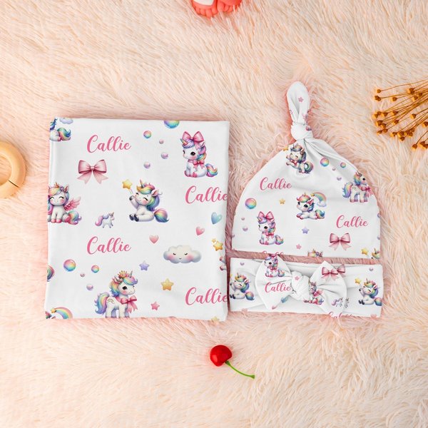 Personlig Rainbow Fantasy Unicorn Unisex Baby mottakende teppe Swaddle Hat Bow Headband Coming Home Outfit med navn Baby Shower Gave til nyfødte