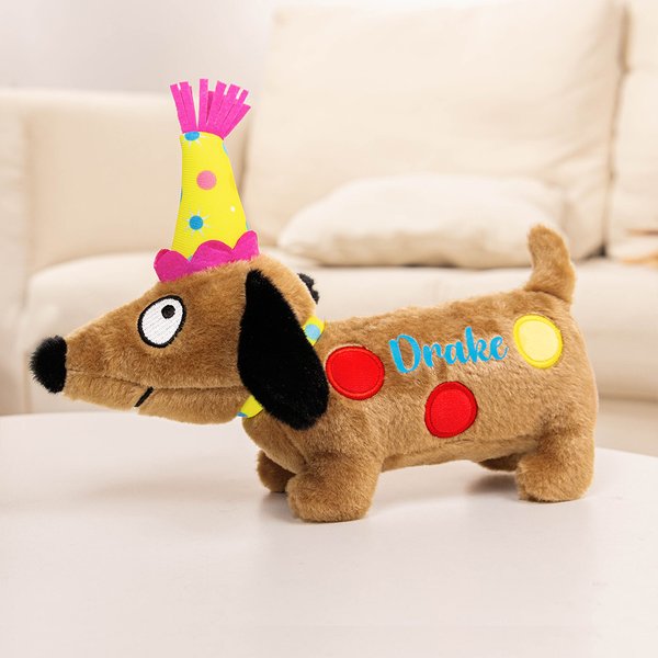 Gepersonaliseerde schattige verjaardag hoed polka stippen teckel hond pop speelgoed met naam Home Decor adoptie dag feest cadeau voor hondenliefhebber eigenaar
