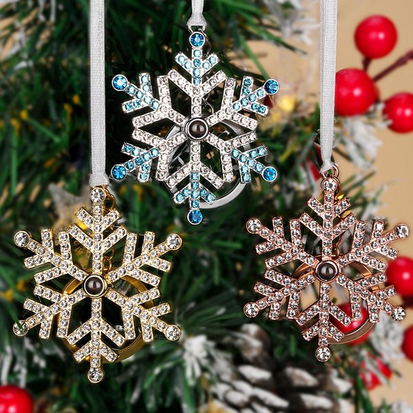 Gepersonaliseerde Stralende Zirkoon Sneeuwvlok Kerstboomornament met Fotoprojectie Feestdecoratie voor Verjaardagen en Cadeau voor Familie en Vrienden