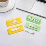 Distintivo magnetico personalizzato multicolore in acrilico con nome 3D Regalo di apprezzamento per il personale medico, infermiere e dottore