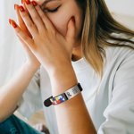 Pulsera médica personalizada con nombre grabado pulsera de concienciación sobre el autismo regalo de vuelta al cole o cumpleaños para niños y adultos