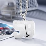 Collana personalizzata di hockey su ghiaccio con incisione del nome e del numero Regalo di compleanno per giocatori di hockey su ghiaccio amanti dello sport