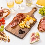Gepersonaliseerde Hart Design Wood Bamboo Reversible Kaas Charcuterie Snijplank met Grip en Naam Housewarming Huwelijksgeschenk voor Familie Koppel