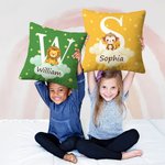 Personalizzato Fantasy Star Cloud Cute Forest Animal Throw Pillow Cover con iniziale e nome Home Decor Compleanno Baby Shower Regalo per bambini
