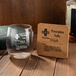 Gepersonaliseerde Grappige Bourbon Whiskey Glazen met Laser Gegraveerde Naam Verjaardag Vaderdag Cadeau voor Opa Papa Whiskey Liefhebbers