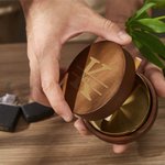 Posacenere portatile personalizzato in acciaio inox con coperchio in noce e monogramma inciso Regalo di compleanno per fumatori per la festa del papà e l'ufficio