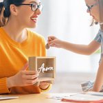 Hucha de madera transparente con hucha y entrada deslizante Decoración de la habitación infantil Regalo de cumpleaños para niños y niñas