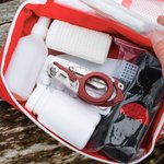 Henkilökohtaiset taitettavat monitoimityökalut Emergency Response Scissors Trauma-sakset, joissa on kaiverrettu teksti ja kuvake Lahja EMT Paramedics Sairaanhoitaja Medical Staffille