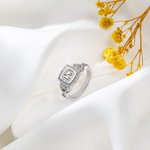 Gepersonaliseerde Zirkoon Gegraveerde Klassieke Monogram Signet Ring met 3 Initialen Verjaardagscadeau voor Vrouwen