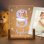 Gepersonaliseerd Zwanenmeer Ballet Meisje Naam Initialen LED Nachtlampje met Houten Voet Kid Slaapkamer Decor Verjaardagscadeau voor meisjes Ballet Lovers