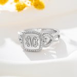 Gepersonaliseerde Zirkoon Gegraveerde Klassieke Monogram Signet Ring met 3 Initialen Verjaardagscadeau voor Vrouwen