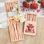 Gepersonaliseerde Coquette Bow Love Highland Cow Make-up Brush Box Set met Naam 5 stuks borstels en spiegel Valentijnsdag Verjaardagscadeau voor vrouwen